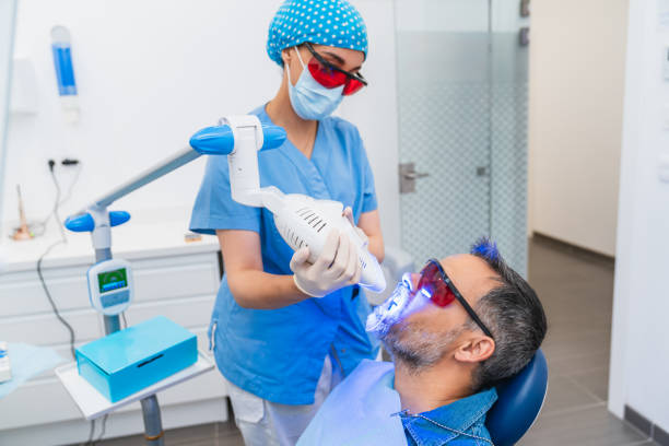 Best Emergency Broken Tooth Repair in Val Verde Park, TX